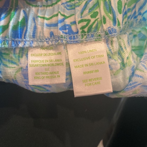 Lilly Pulitzer 100% Linen stretchy waist shorts - Picture 9 of 9